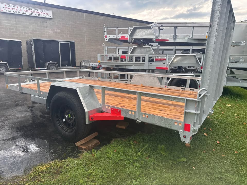 2025 TRUE NORTH 77?x12? landscape utility trailer